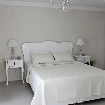 Lara Ilica Отель Кешме