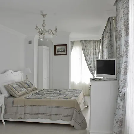 Отель Lara Ilica Кешме