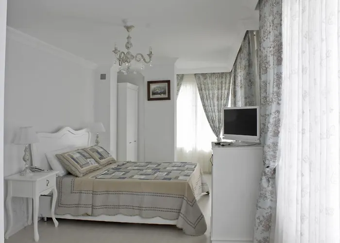 ホテル Lara Ilica Çeşme