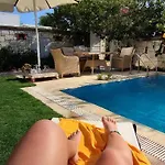 Hotell Lara Ilica 2*