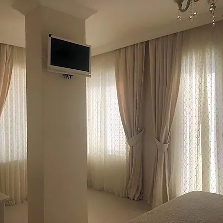 Lara Ilica Szálloda Çeşme